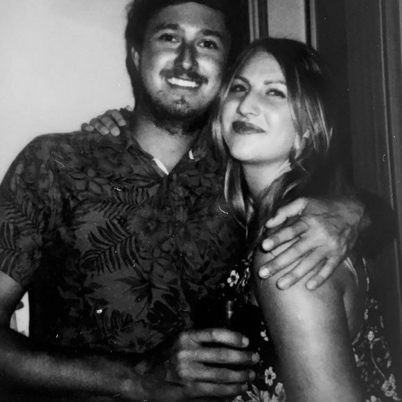 Meet your Posher, Sarah - Picture 1 of 1